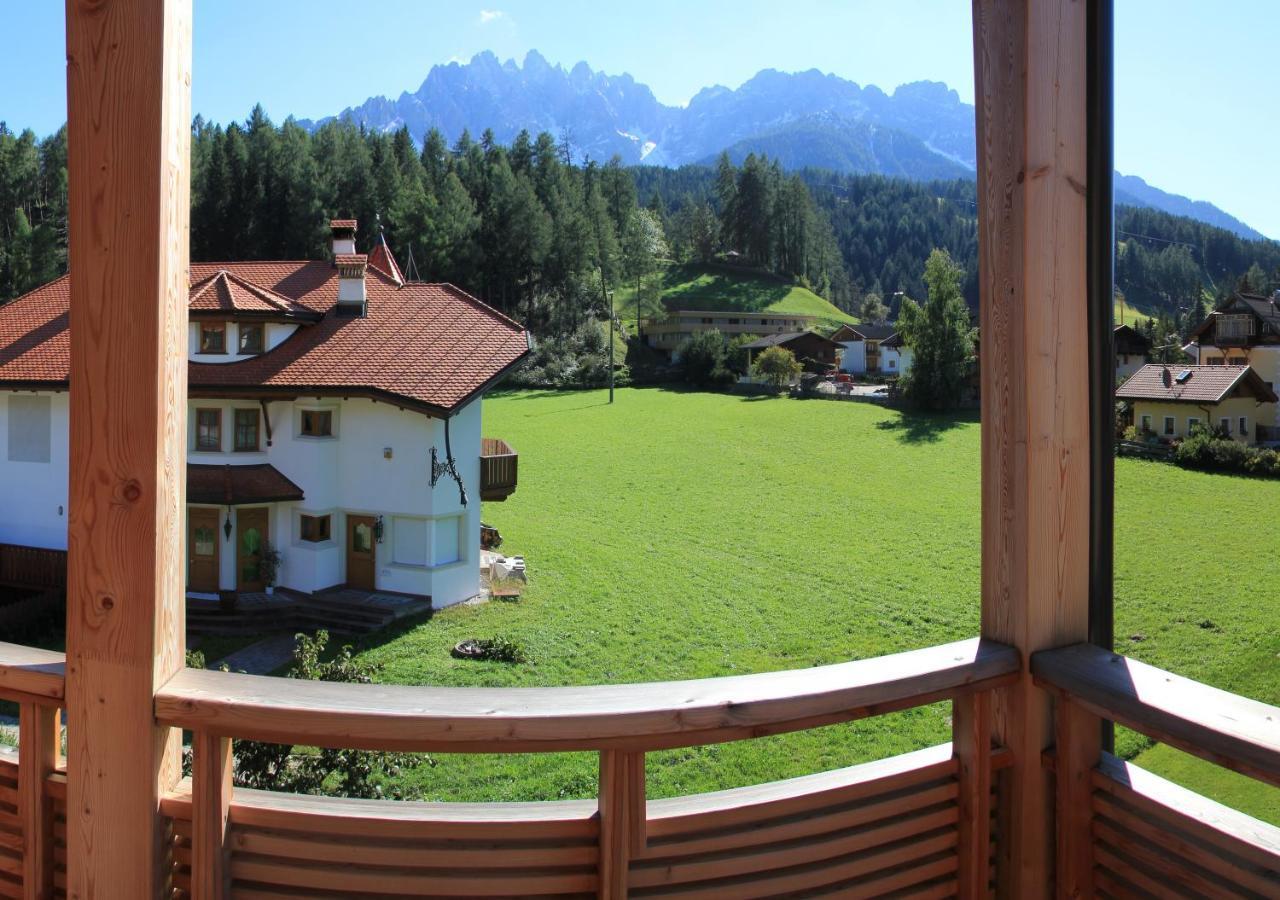 Garni - Hotel Am Burghuegel San Candido Luaran gambar