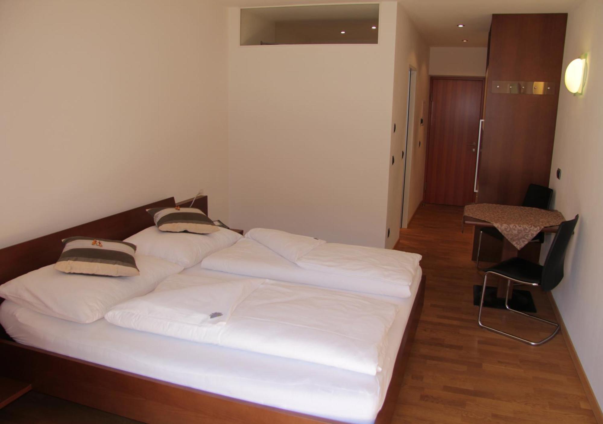 Garni - Hotel Am Burghuegel San Candido Bilik gambar
