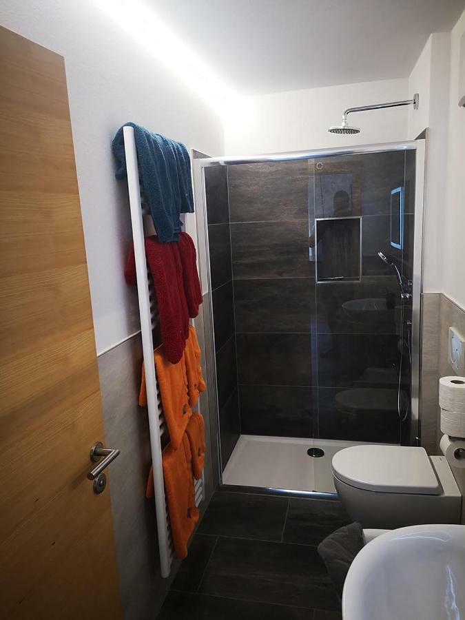 Garni - Hotel Am Burghuegel San Candido Luaran gambar
